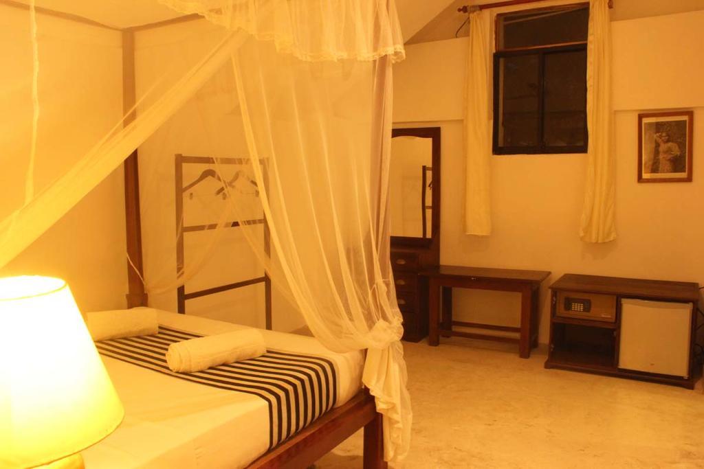 Pedlar 62 Guest House Galle Buitenkant foto